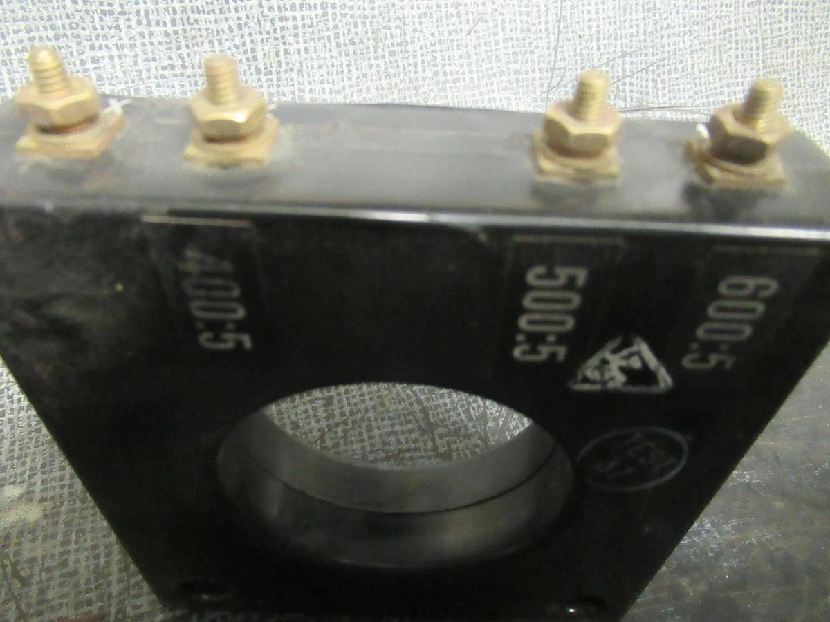 Used INSTRUMENT TRANSFORMERS CURRENT TRANSFORMER 0121A03797 600/500/400:5 50-400 HZ