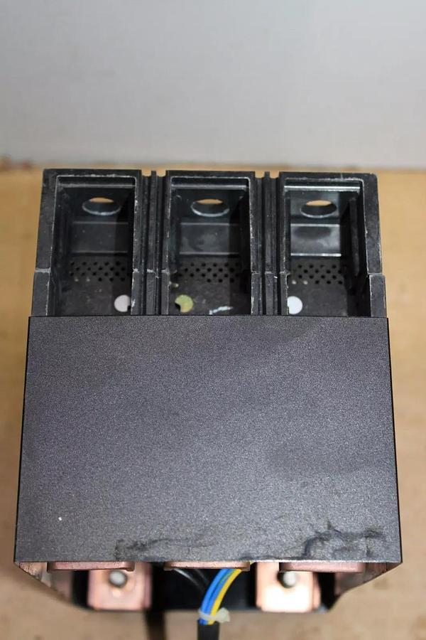 Used SQUARE D CIRCUIT BREAKER OW6129A KH-250A 250 AMP 600 VDC 2-POLE *WARRANTY*