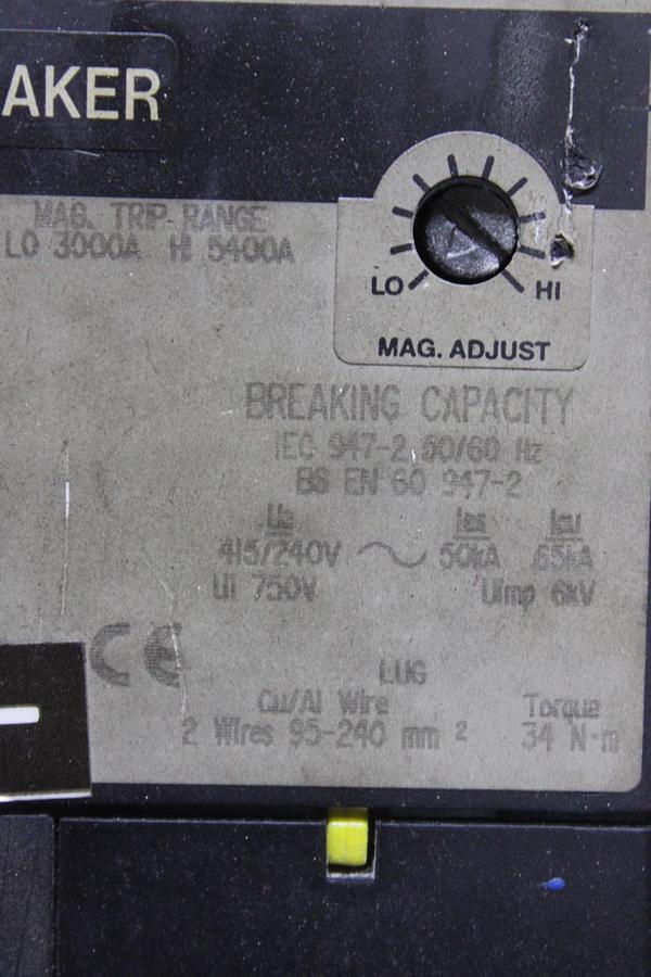 Used SQUARE D I-LINE CIRCUIT BREAKER KA36200 200 AMP 600 VAC 3-POLE