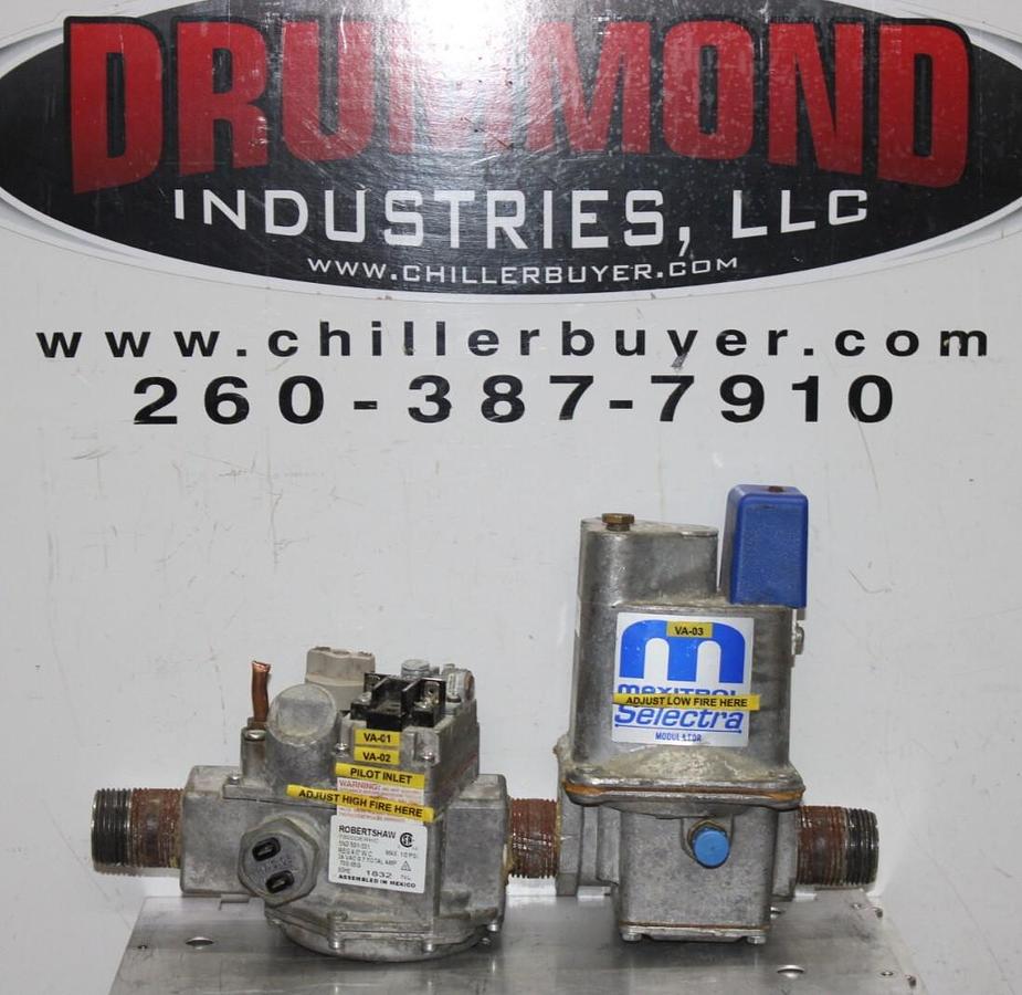 Used ROBERTSHAW GAS VALVE 7000DERHC 0.5 PSI W/ MAXITROL SELECTRA MODULATING VALVE