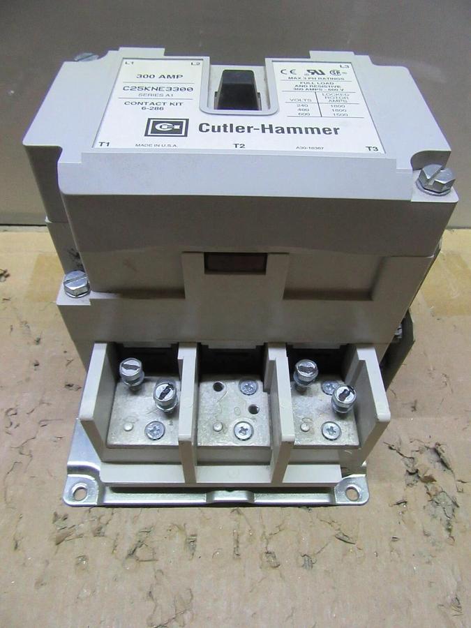 Used CUTLER HAMMER CONTACTOR C25KNE3300 300 AMP 600 VAC 3-PHASE COIL: 110/120 V