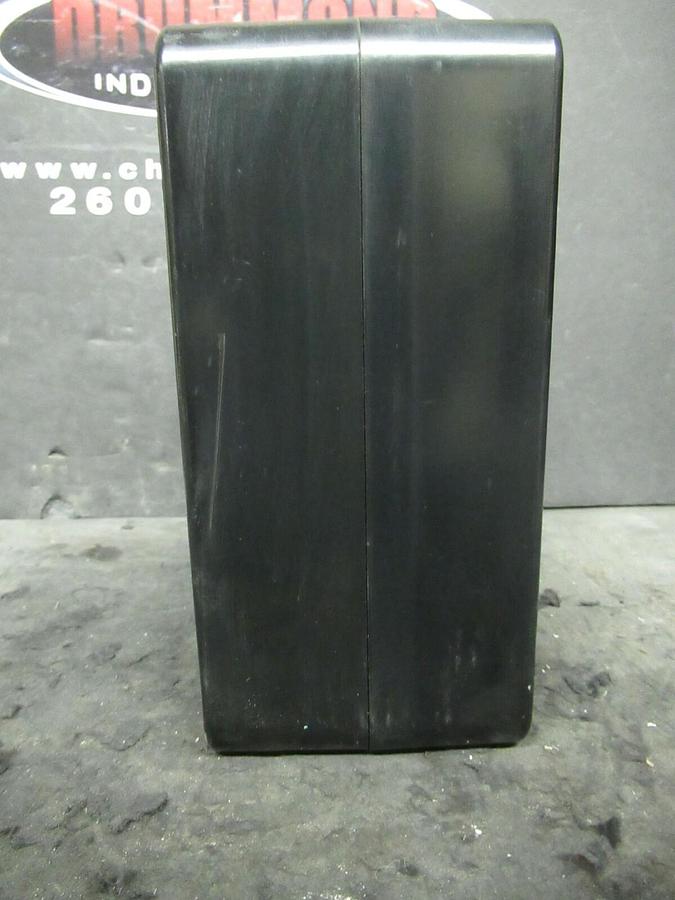 Used INSTRUMENT TRANSFORMERS INC CURRENT TRANSFORMER 300-601 CT 600:5 AMP 50 - 400 HZ