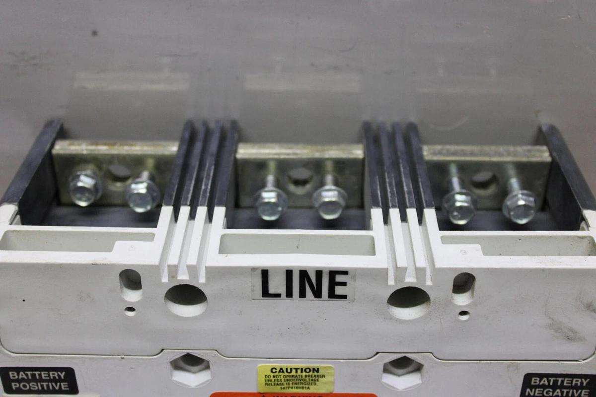 Used CUTLER-HAMMER DC CIRCUIT BREAKER HLDDC3600F 500 AMP TRIP 600 VDC **WARRANTY**