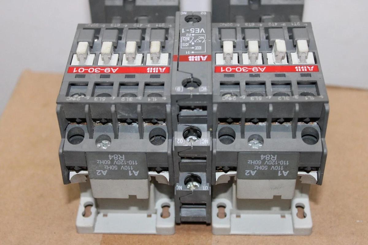 Used ABB DUAL STARTER A9-30-01 21 AMP 600 VAC 7.5 HP COIL: 230V W/ TA25-DU OVERLOAD