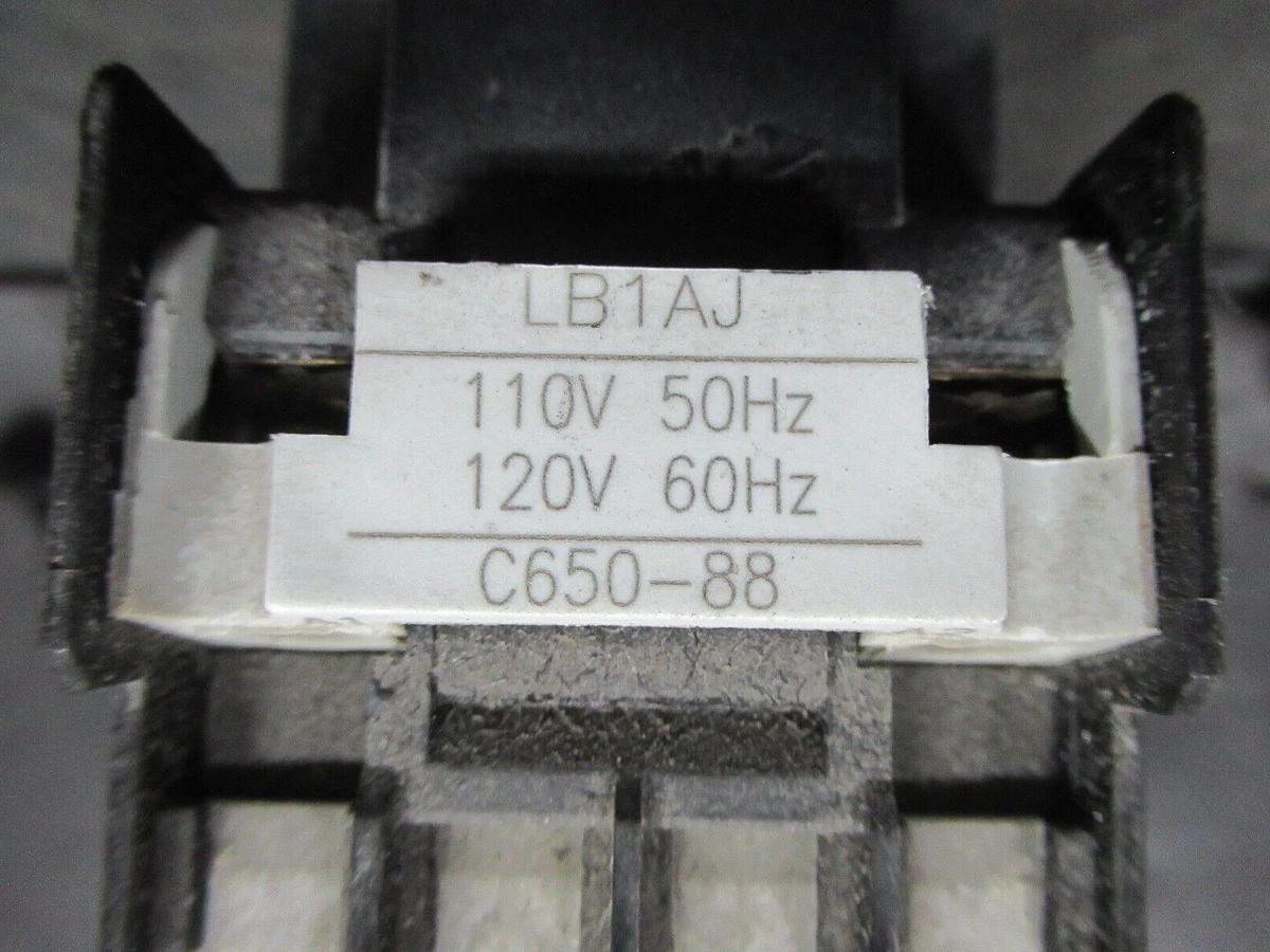 Used GE AUXILIARY RELAY RL4RA022T MOD. 1 600 VAC 20 AMP 110/120 VOLT COIL