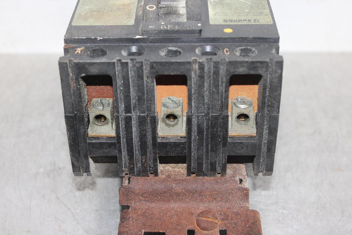Used SQUARE D I-LINE CIRCUIT BREAKER FA24030BC SERIES 2 30 AMP 480 VAC 2-POLE