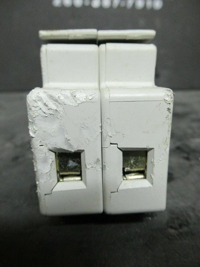 Used ALLEN BRADLEY FUSE HOLDER 1492-FB2C30 SER. A CLASS: CC AMP: 30 VOLT: 600