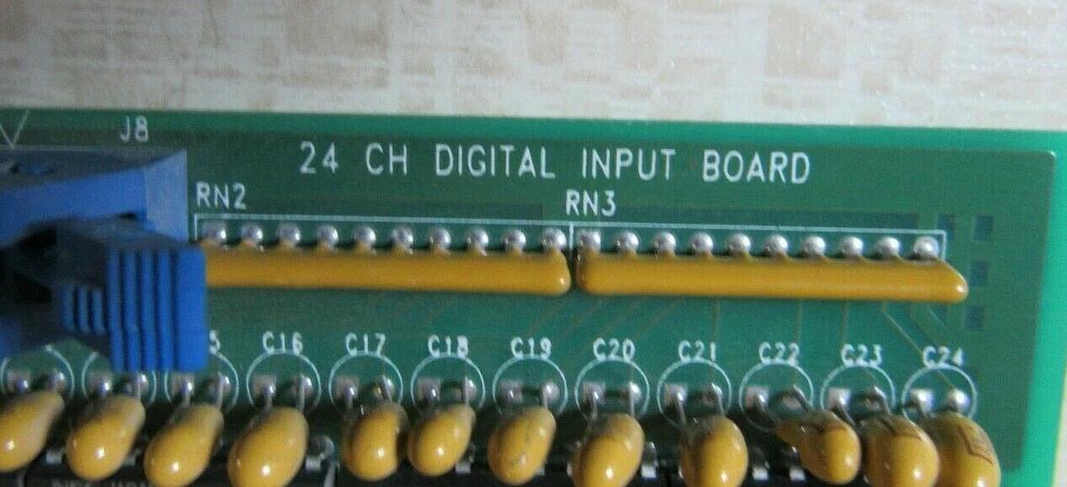 Used MCQUAY 24 CH ANALOG / DIGITAL INPUT CIRCUIT BOARD 658160B-03 CHILLER ADI-03