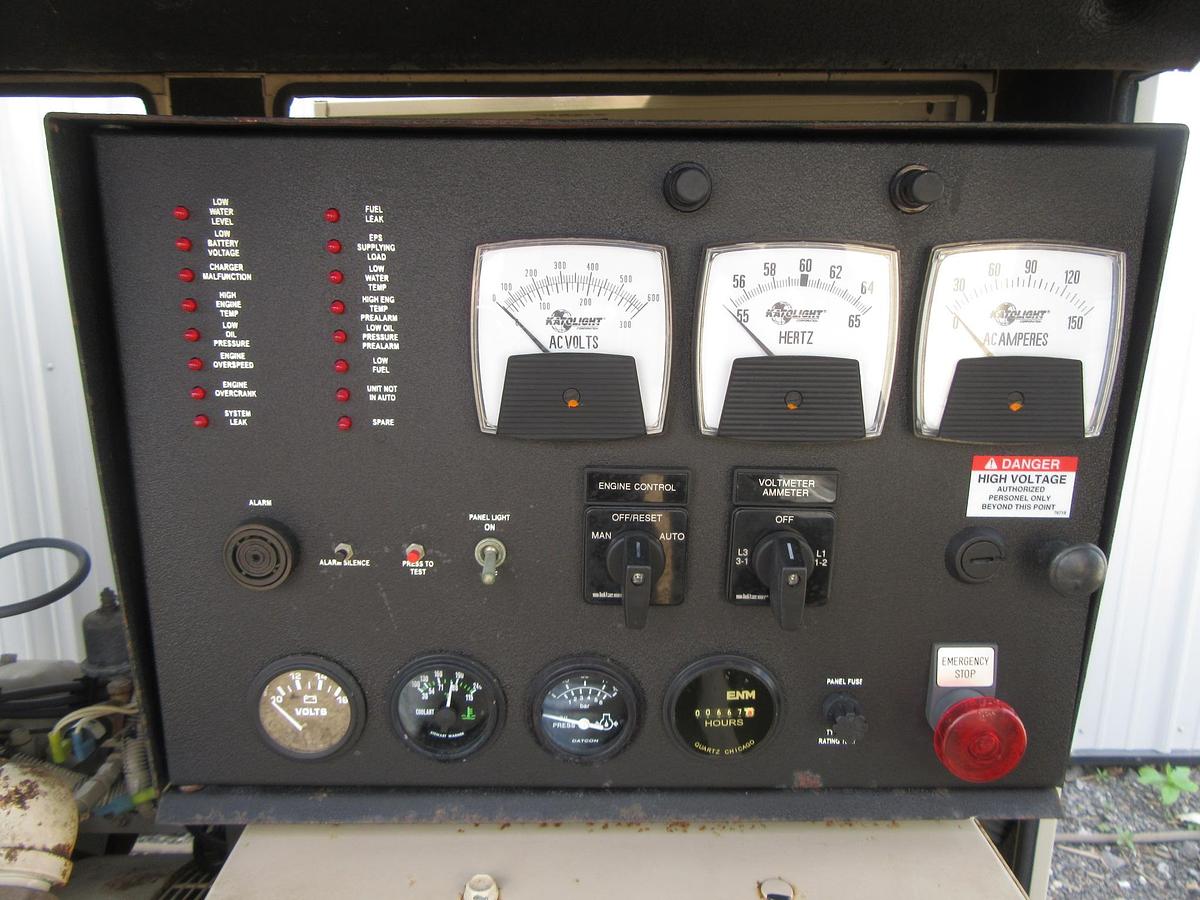 Used 30 KW NATURAL GAS PROPANE GENERATOR KATOLIGHT 120/240V RE-CONNECTABLE 667 HRS VIDEO WE SHIP