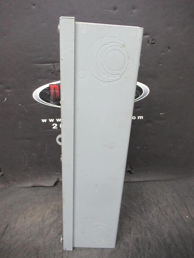 Used SQUARE D ENCLOSED CIRCUIT BREAKER QO2100N W/ QO2125 125 AMP 2-POLE 240 VAC