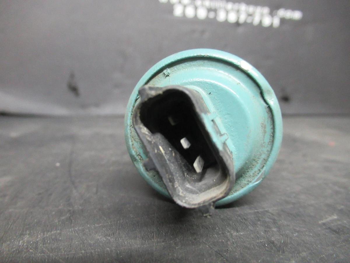 Used JOHNSON CONTROLS PRESSURE TRANSDUCER 025-29148-019 P459-5070-34A *NO RATINGS*