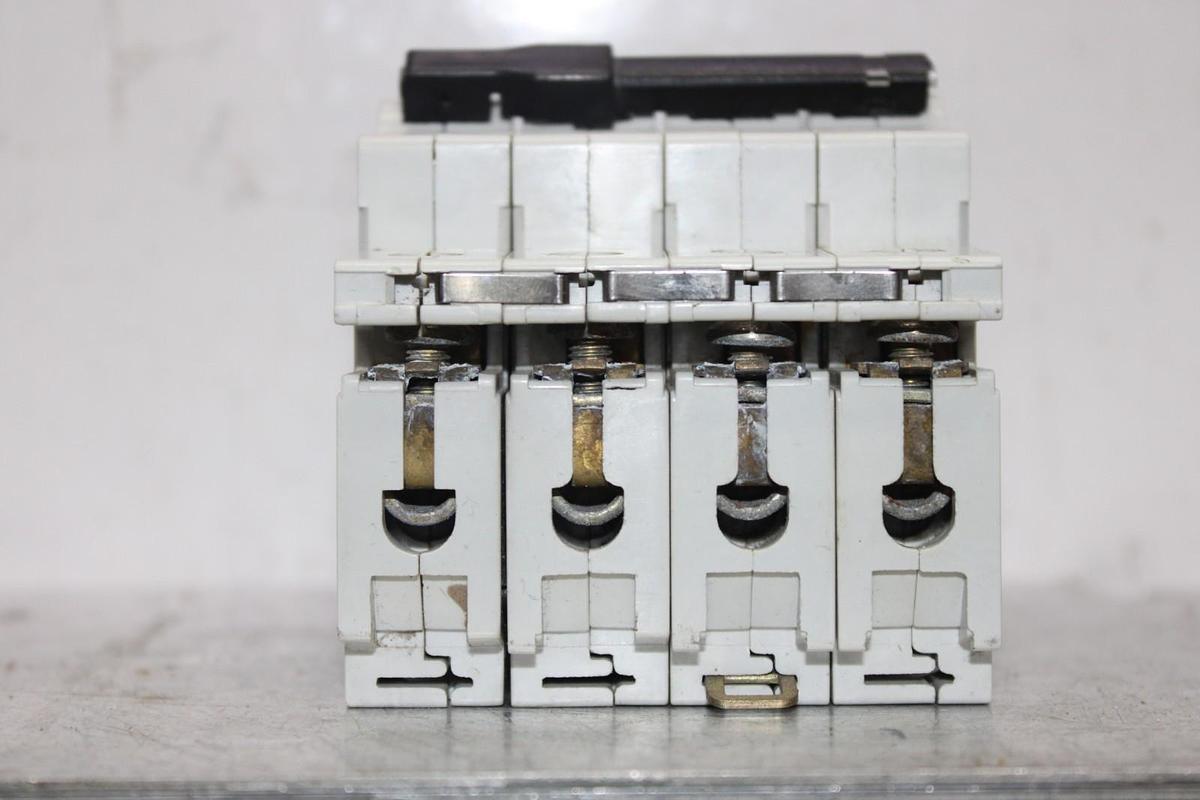 Used ABB CIRCUIT BREAKER 4-POLE 400 VAC **WARRANTY INCLUDED**