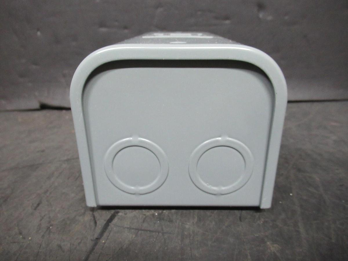 NEW SURPLUS SQUARE D UNIVERSAL ENCLOSURE 9991UE1 NEMA 1 **WARRANTY**