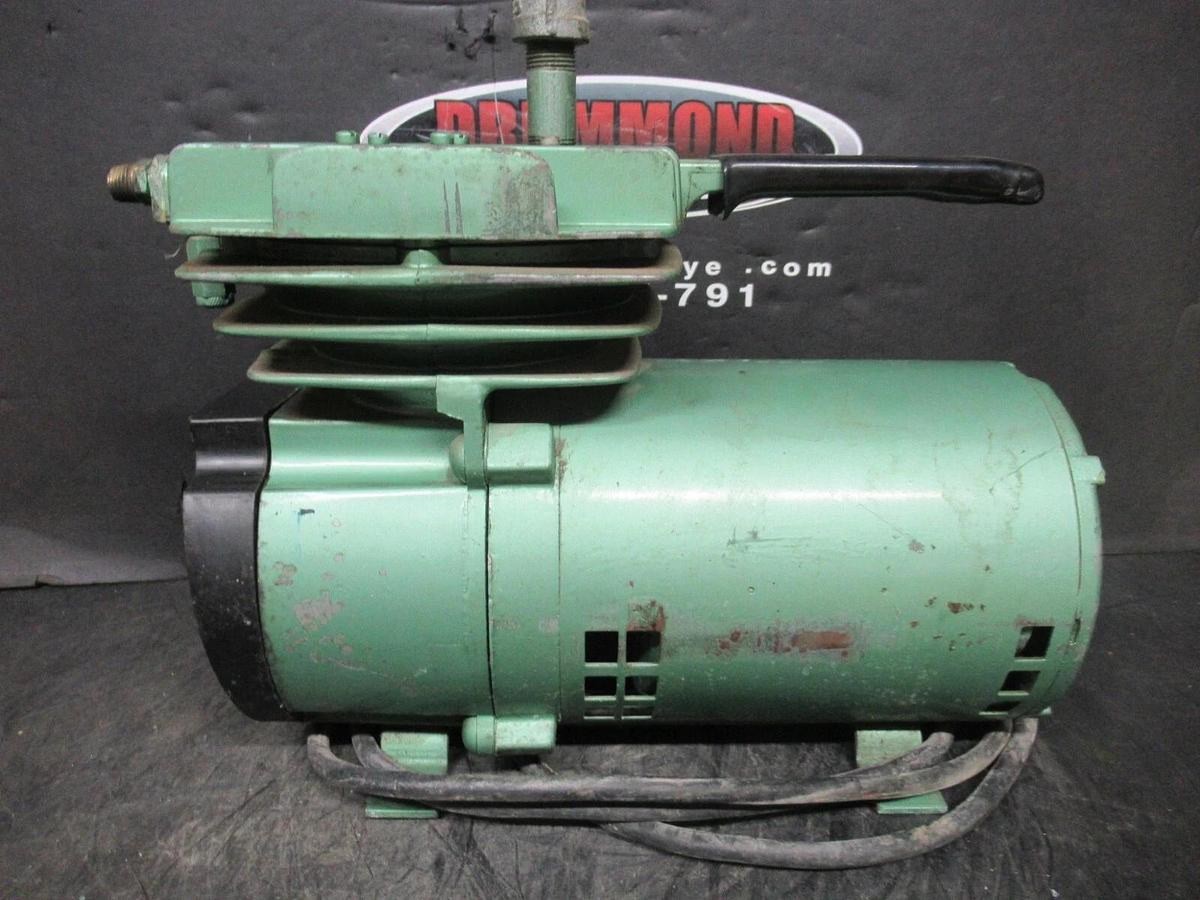 Used DAYTON SPEEDAIRE LARGE DIAPHRAGM VACUUM PUMP 2Z628 W/ JVN48S17D916D MOTOR 115 V