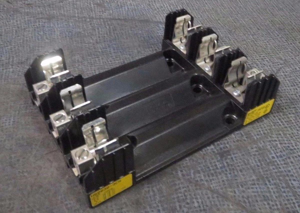 Used BUSS BLOCK FUSE HOLDER 30 AMP // 600V  MODEL: H60030-3CR **WARRANTY!**