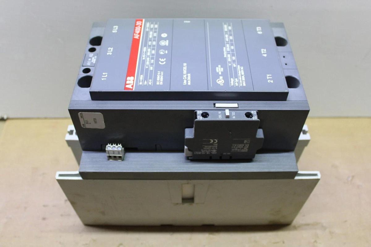 Used ABB CONTACTOR AF400-30 550 AMP 600 VAC 400 HP 3-PHASE COIL: 100-250 VOLT