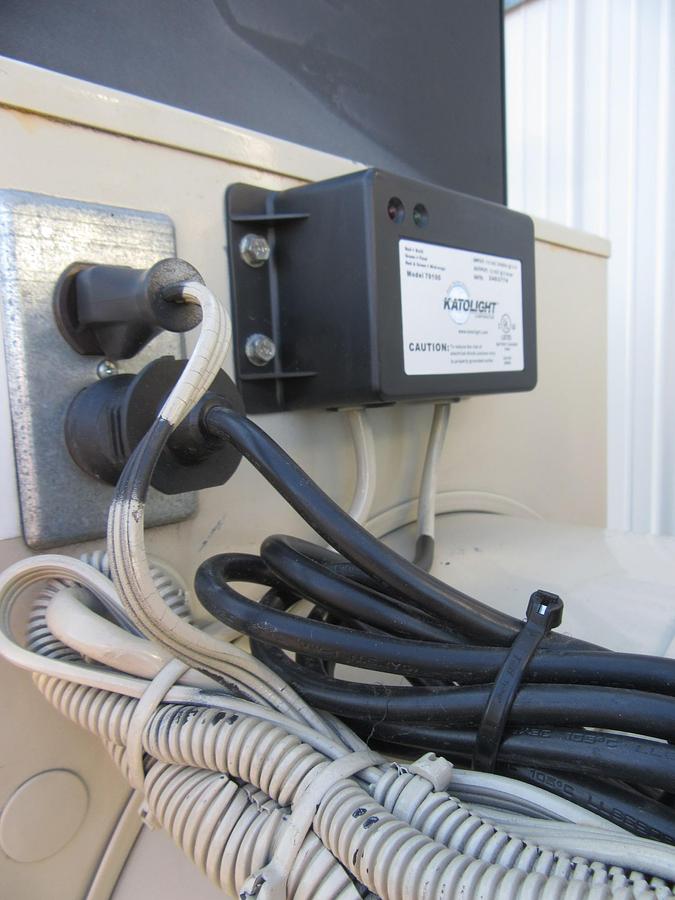 Used 60 KW DIESEL GENERATOR KATOLIGHT 120/240V RE-CONNECTABLE 931 HRS VIDEO WE SHIP