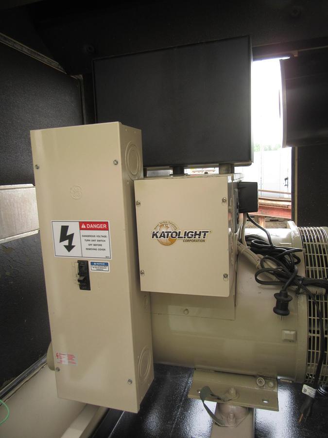 Used 60 KW DIESEL GENERATOR KATOLIGHT 120/240V RE-CONNECTABLE SOUND ENCLOSED 204 HRS
