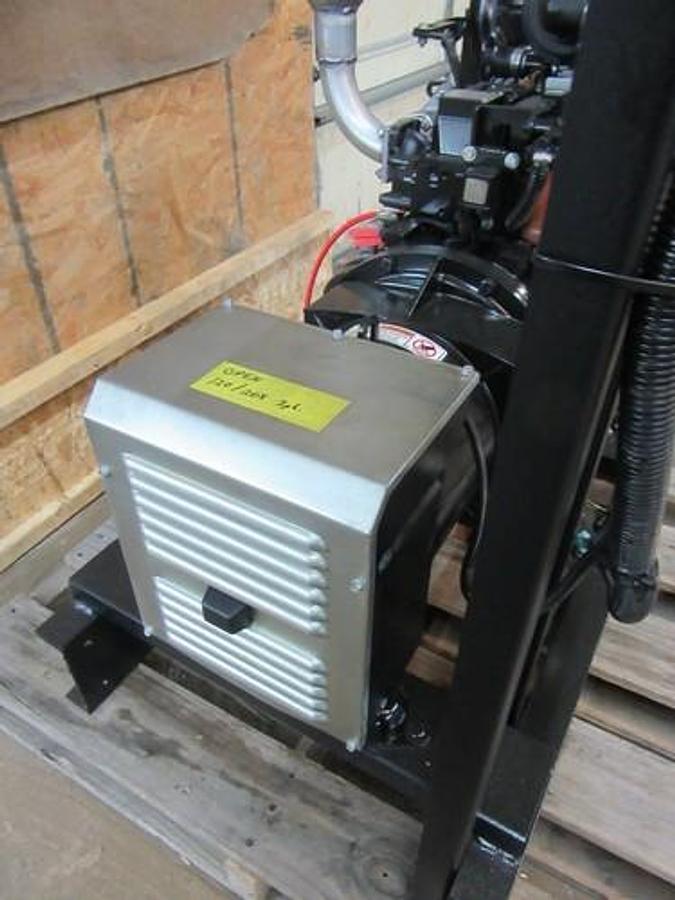 Used NEW 8 KW GENERATOR ISUZU DIESEL 3CA1 YANMAR 277/480 V RE-CONNECTABLE 120/240 V
