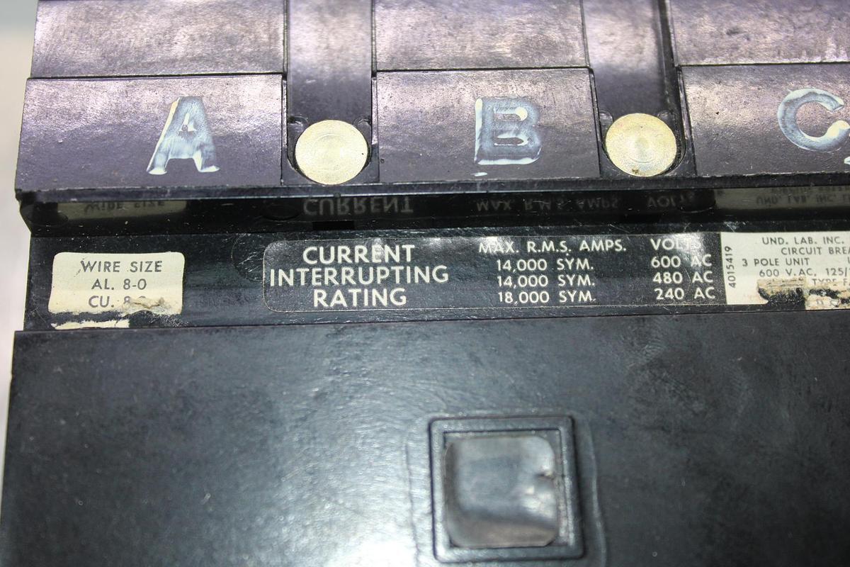 Used SQUARE D I-LINE CIRCUIT BREAKER FA34040 SERIES 2 40 AMP 480 VAC 3-POLE