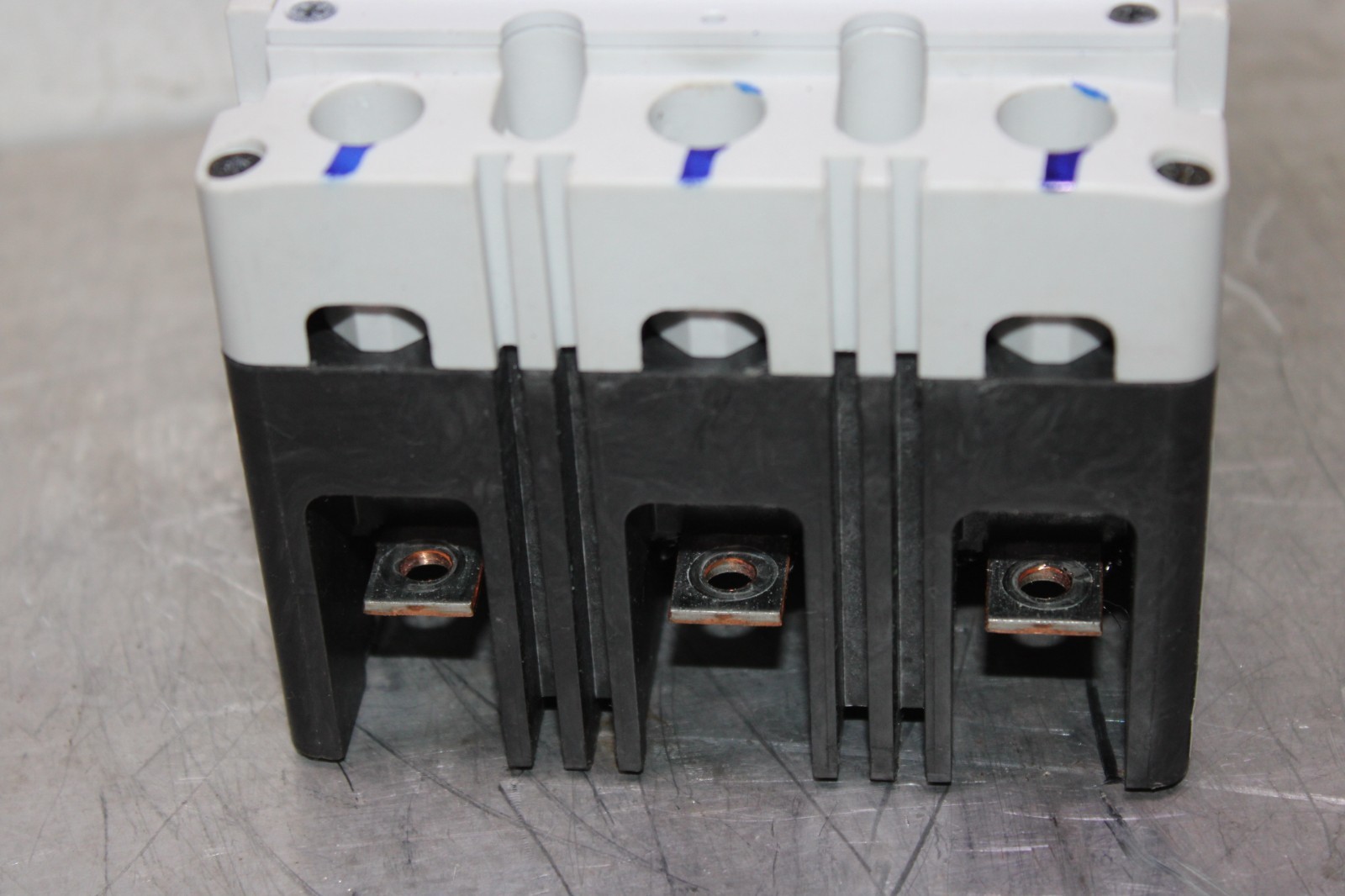 NEW EATON CIRCUIT BREAKER PDG23M0030TFFL 30 AMP 3-POLE 600 VAC *WARRANTY*