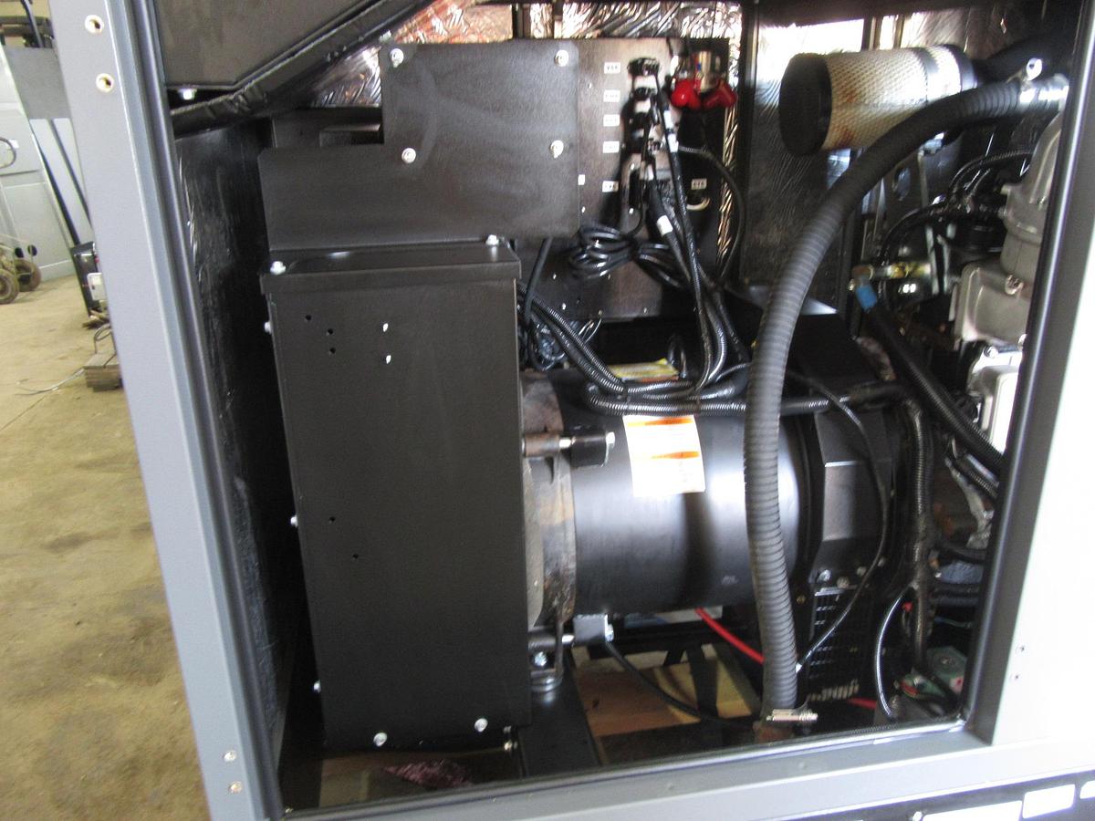 NEW 48 KW GENERATOR NATURAL GAS GENERAC 120/240V  SOUND ENCLOSED VIDEO 50 KW