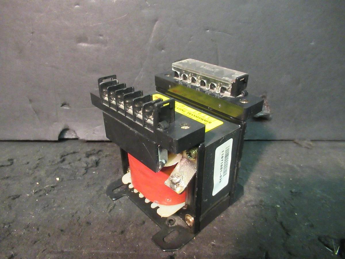 Used 0.04 KVA (40 VA) WYES ISOLATING CONTROL TRANSFORMER 220 - 120 V / 24 VAC 26-40AP