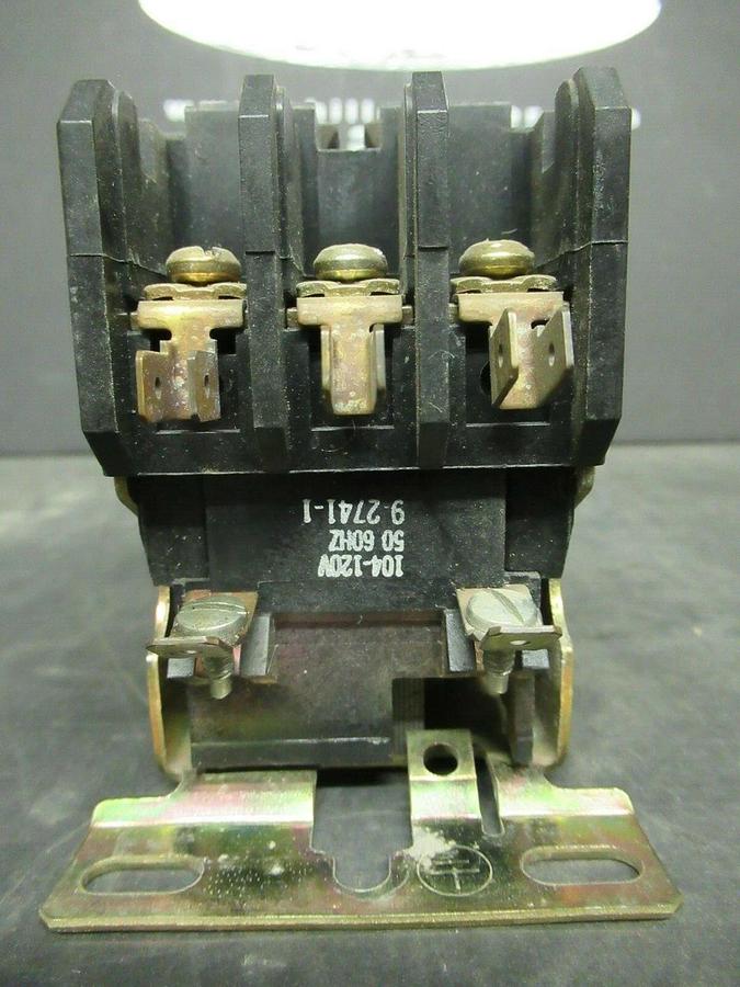 Used (LOT OF 3) EATON CONTACTOR C25DND330 SER. C1  30 AMP 600 VAC 15 HP 40 AMP/RES