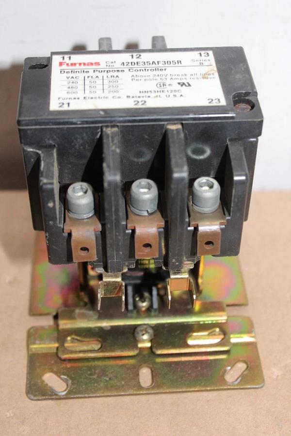Used FURNAS CONTACTOR 42DE35AF305R 50 AMP 600 VAC 3-POLE 3-PHASE COIL: 110/120V