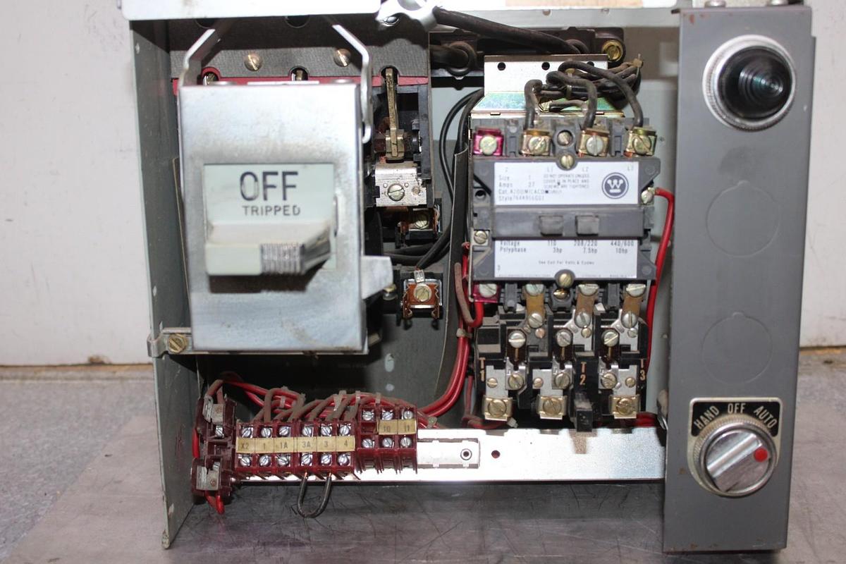 Used WESTINGHOUSE DS MCC DISCONNECT 672B294G01 30 AMP 600 VAC 25 HP SIZE 1