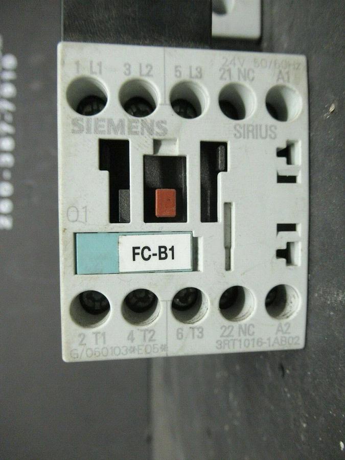 Used SIEMENS MANUAL MOTOR START 3RV1021-1KA10 600 VAC 12 AMP 10 HP