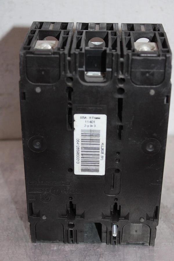 Used SQUARE D CIRCUIT BREAKER HLL26025 25 AMP 600 VAC 2-POLE 3-PHASE HL-060