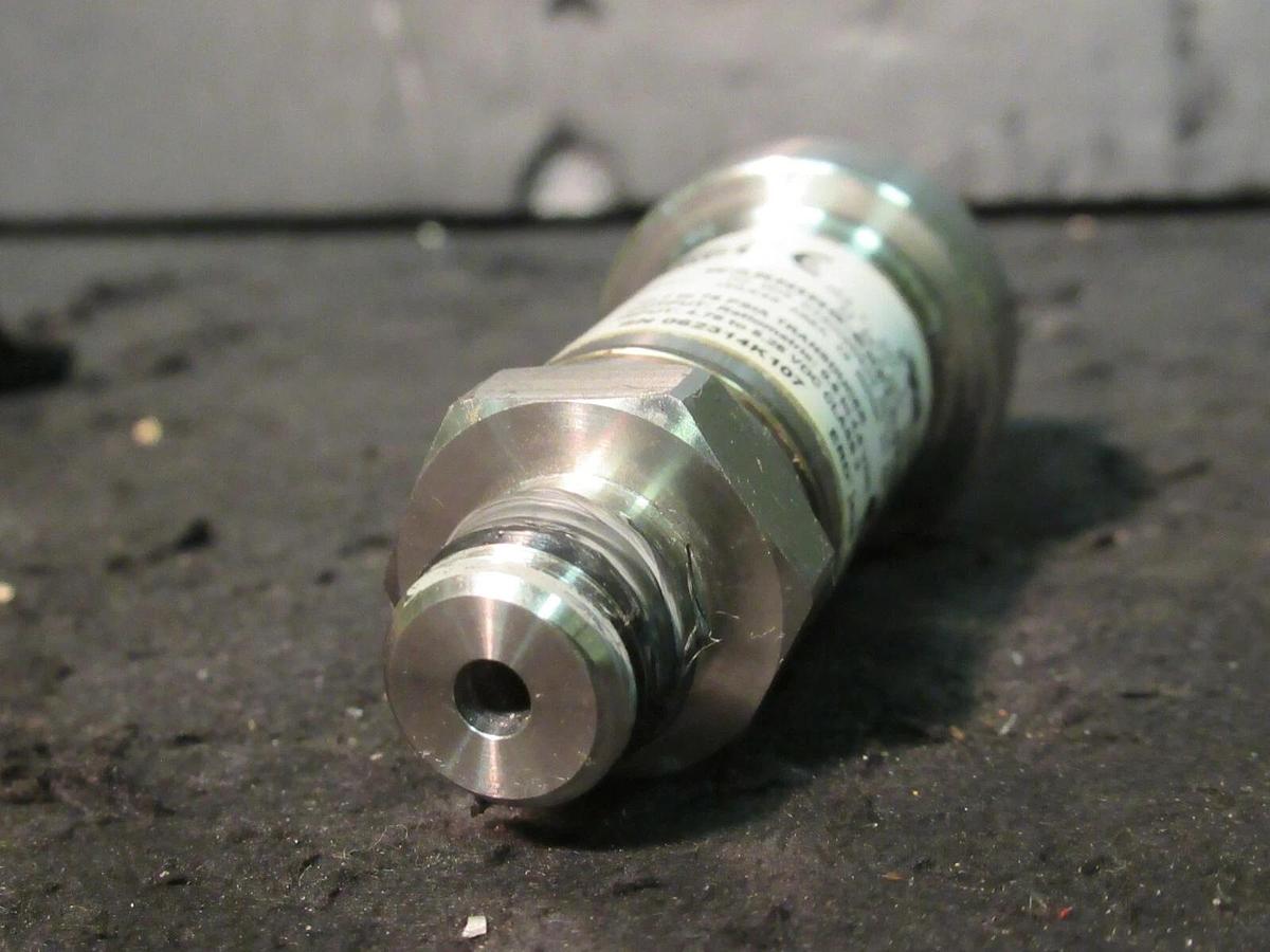 Used JOHNSON CONTROLS PENN P499RDAB524 PRESSURE PSIA TRANSDUCER 025-29148-004 PURGE
