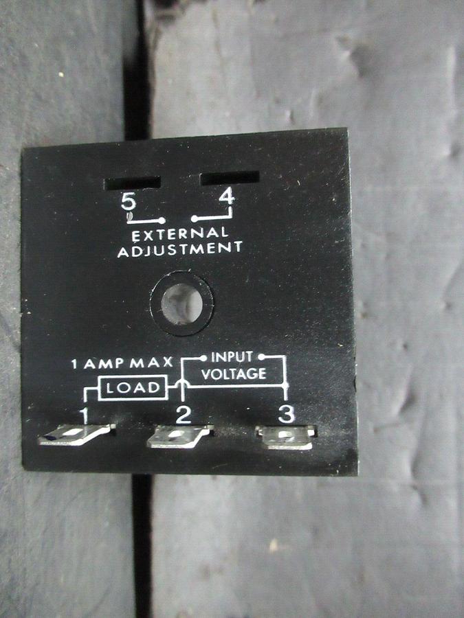 Used ABB / SSAC SOLID STATE TIMER TSX241100 TIME DELAY: 100 SEC 120 VAC 1 AMP