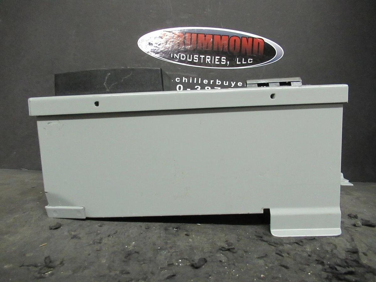 Used ITE BUS PLUG XQ45RGIG 50 AMP 240V 3P4W+GROUND XJ-L 15 AMP BREAKER SIEMENS 9200