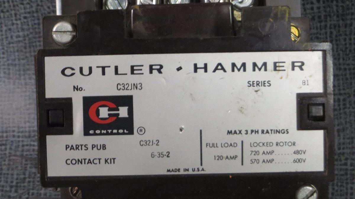 Used CUTLER HAMMER CONTACTOR 120 AMP, 3 PH, 600 V WITH 480V COIL MODEL: C32JN3