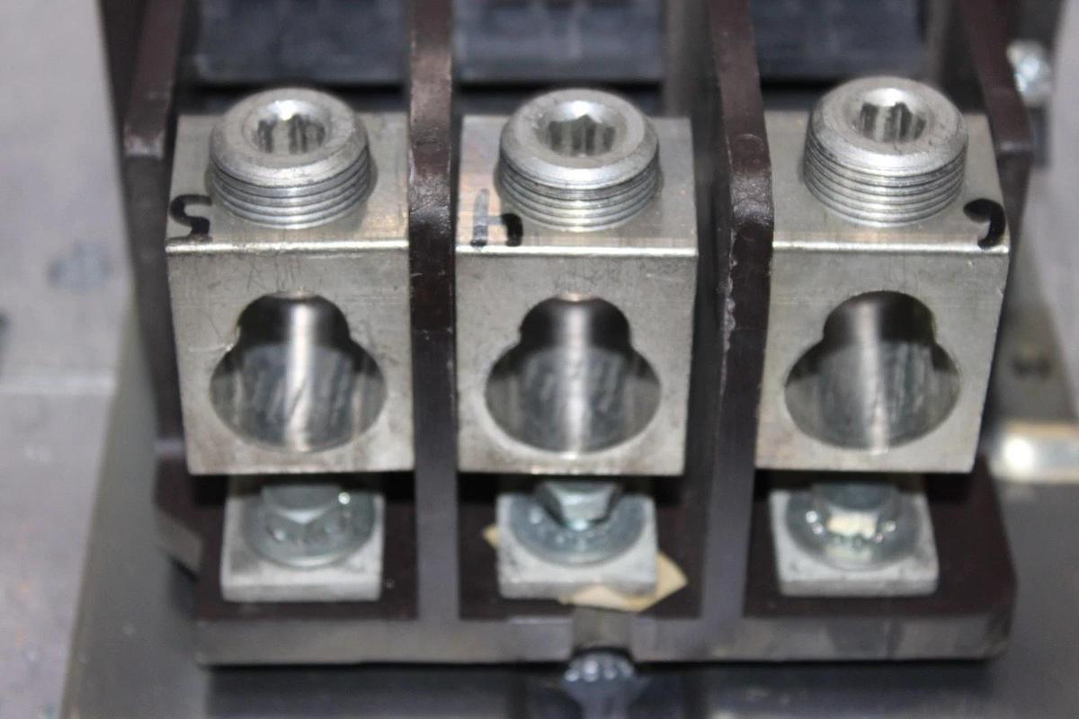 Used CUTLER-HAMMER NEMA CONTACTOR C10GN3 NEMA SIZE 5 270 AMP 600 VOLT 3-PHASE