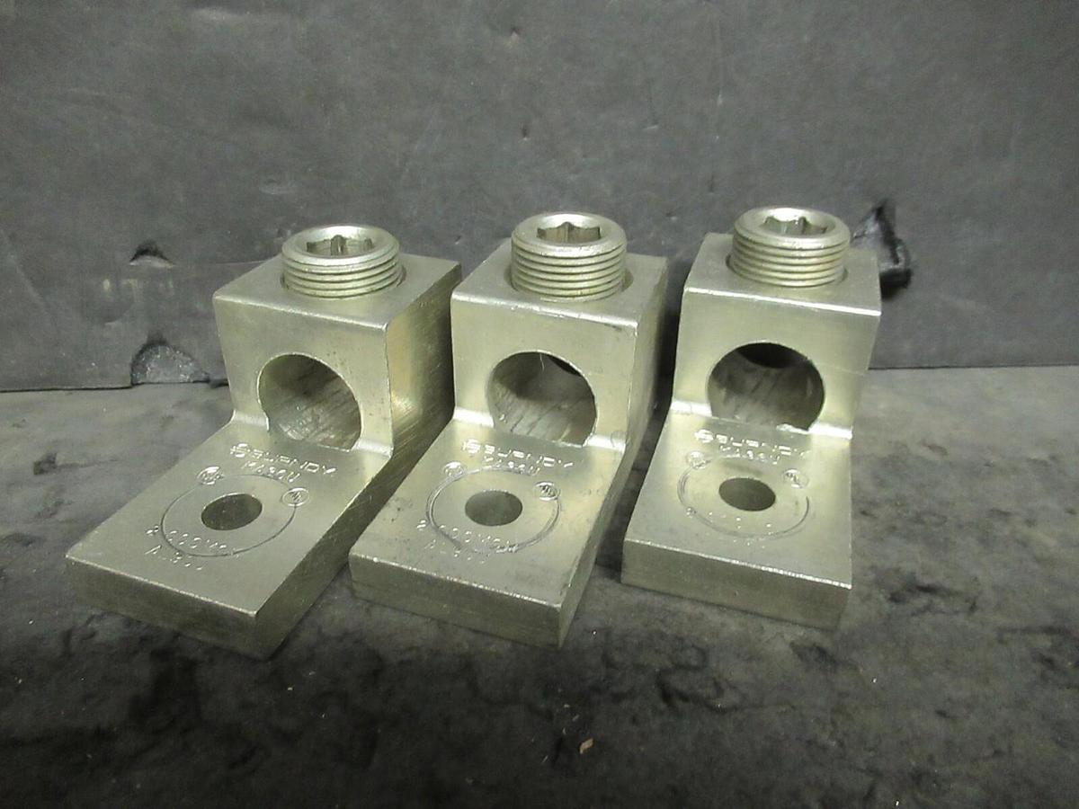 Used (3) QTY BURNDY KA36U 1 (SINGLE) BARREL MECHANICAL CONNECTOR LUG TAP 600 MCM - 2