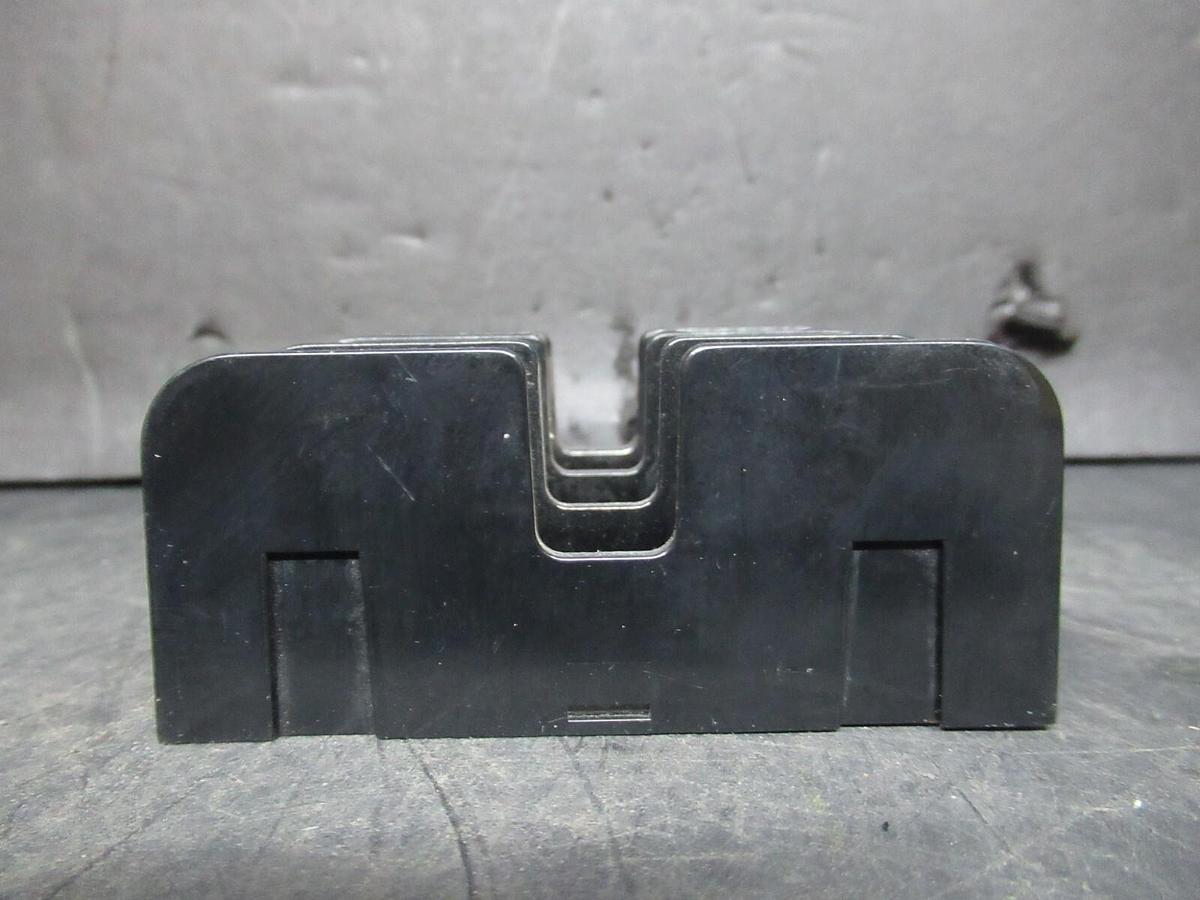 Used GOULD SHAWMUT THREE POLE FUSE BLOCK 30313R 600 VOLT 30 AMP CLASS CC **WARRANTY**