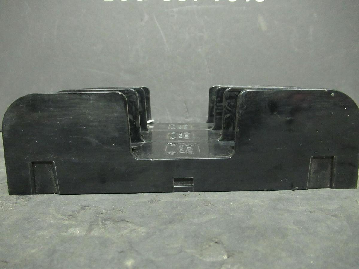 Used GOULD SHAWMUT FUSE HOLDER 60328R FOR 30 AMP 600 V FUSES