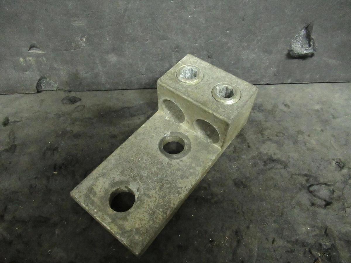 Used ILSCO AU-350-2N 2 DOUBLE BARREL MECHANICAL CONNECTOR LUG TAP 350MCM - #6 GAUGE
