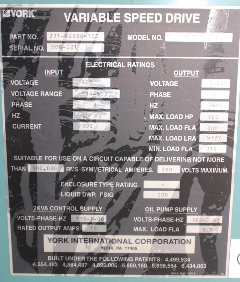 Used YORK CHILLER LIQUID COOLED OPTISPEED DRIVE 371-02526-102 TM-790-K-B12F-46D