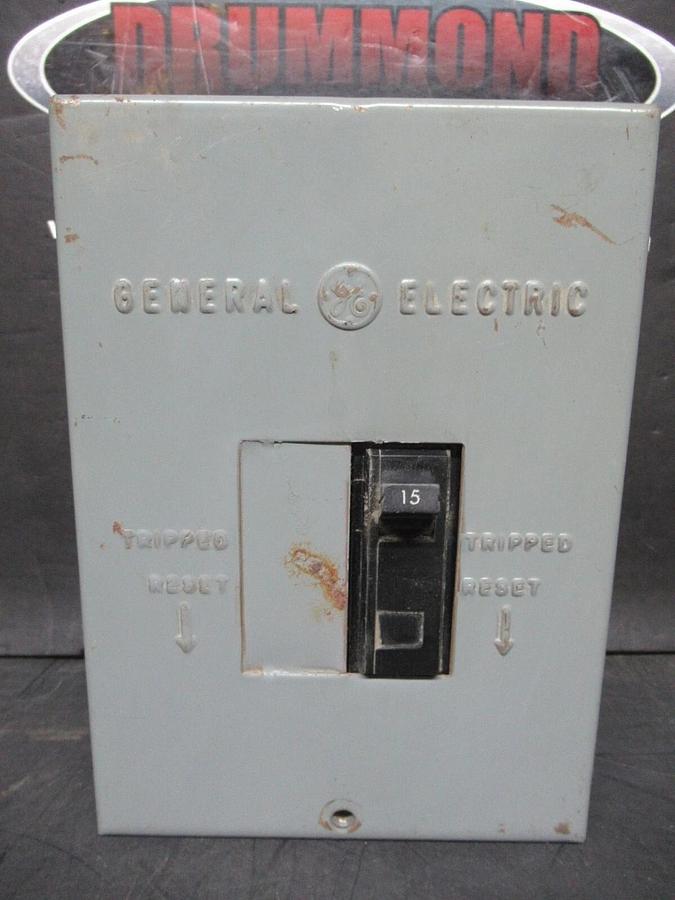 Used GENERAL ELECTRIC LOAD CENTER TL240S 40 AMP 240 VAC W/ 15 AMP BREAKER
