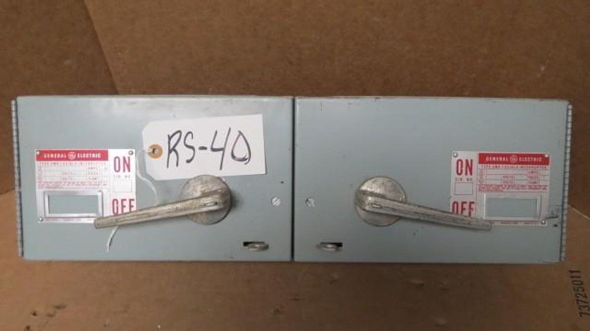 Used GENERAL ELECTRIC FUSIBLE PANELBOARD SWITCH DD2D3361 30 AMP 600 VAC 3-POLE 20 HP