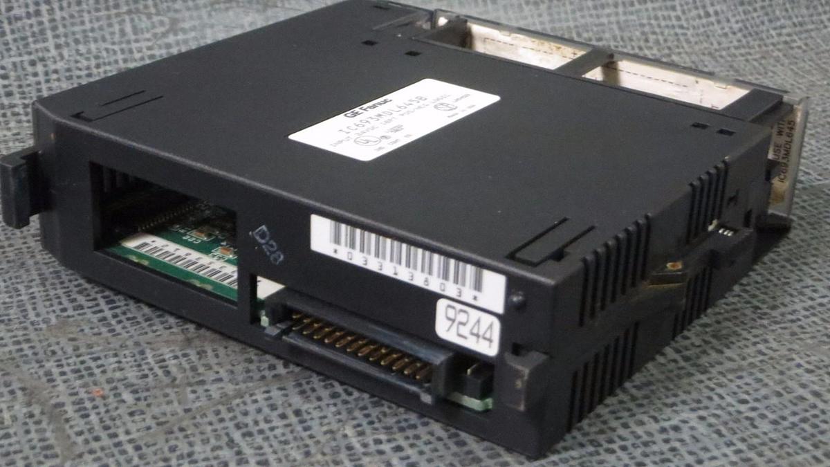 Used GE FANUC 16 PT POS/NEG INPUT MODULE MODEL: IC693MDL645B **WARRANTY INCLUDED!**