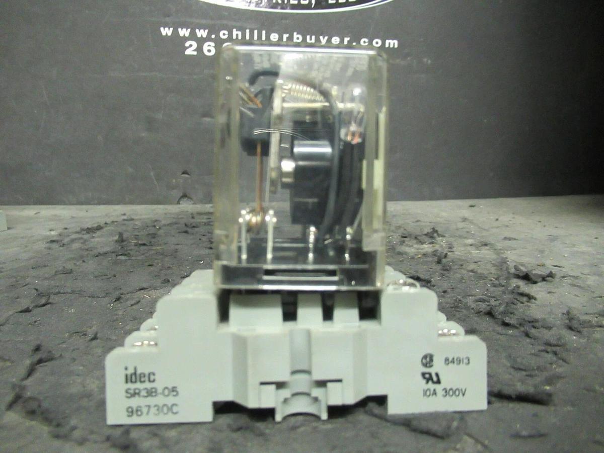 Used (SET OF 4) POTTER & BRUMFIELD KUP-14D35-24 INDUSTRIAL RELAY 3 A 1/2 HP W/ BASE