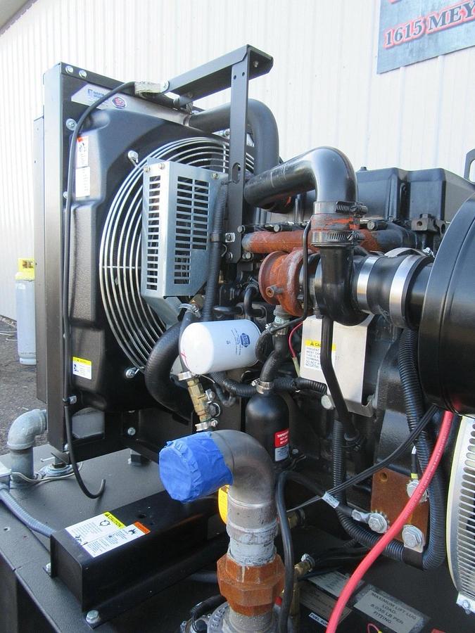 Used 30KW DIESEL GENERATOR KOHLER 120/240 VOLT 4024 JOHN DEERE 259 HRS SINGLE PHASE