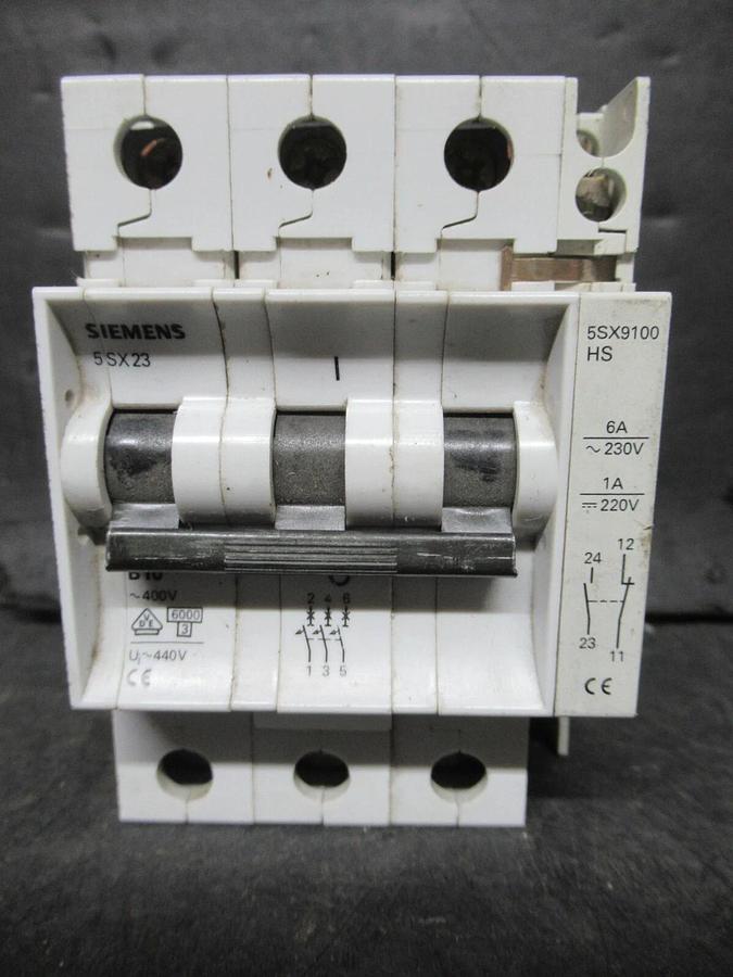 Used SIEMENS CIRCUIT BREAKER 5SX23 B10 10 AMP 480 VAC 3-POLE W/ AUXILLIARY