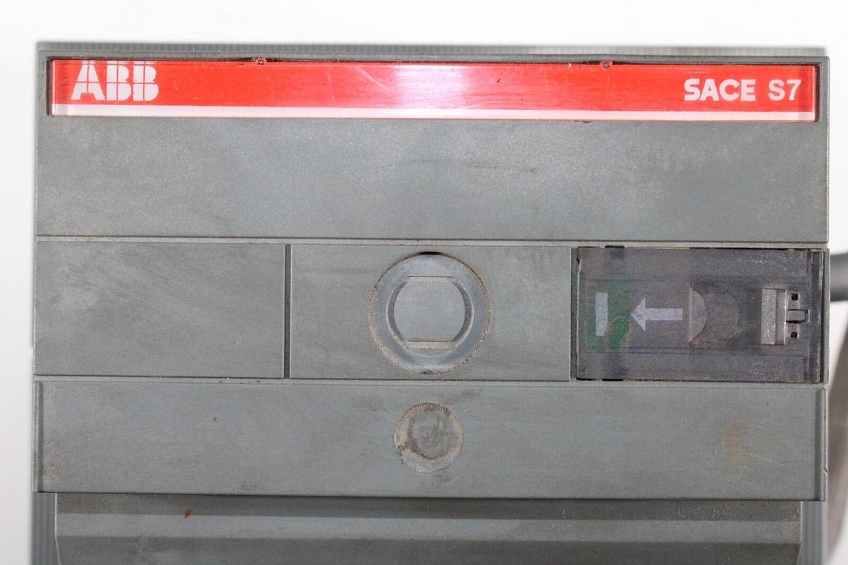 Used ABB CIRCUIT BREAKER SACE S7 1200 AMP 3-POLE W/ M7-2 MOTOR OPERATOR & ACCESSORIES