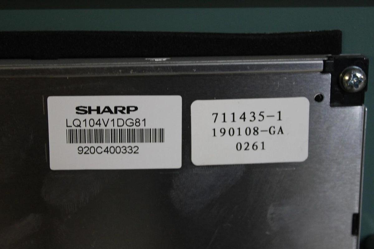 Used YORK / SHARP CHILLER DISPLAY 10.4" LCD TOUCHSCREEN LQ104V1DG81 711435-1